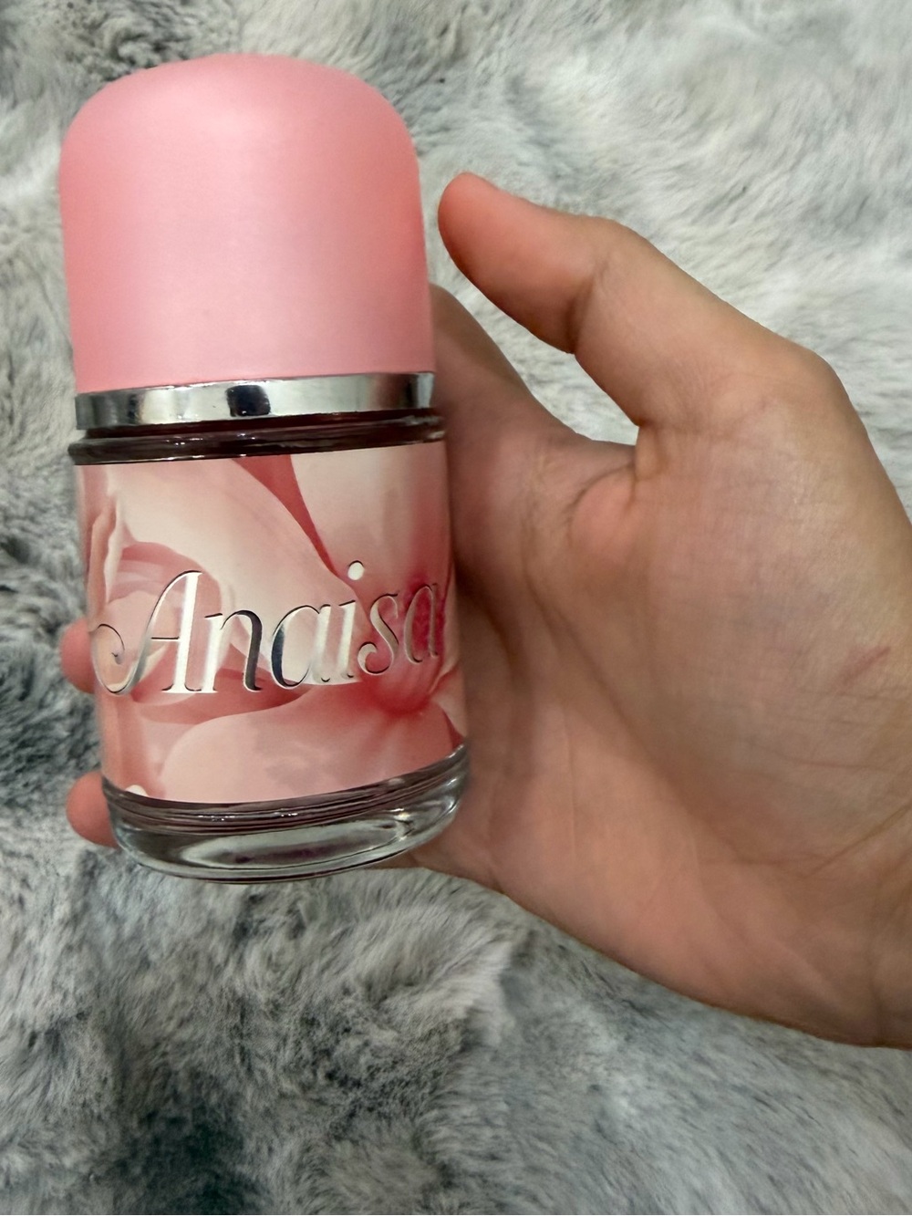 Nais Women's Floral Perfume Bottle in Soft Pink